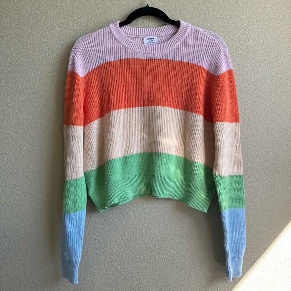 Multi-Color Cropped Pullover/Sweater - Picture 1 of 4